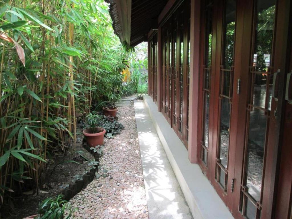 Al-Isha Dharamshala Hotel Kuta  Exterior photo