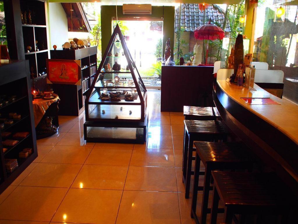 Al-Isha Dharamshala Hotel Kuta  Exterior photo